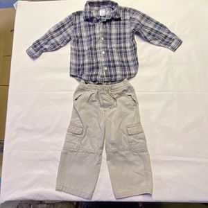 Old Navy 2 piece boys set 24 mos Like New